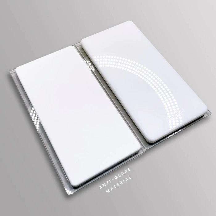 LAYLOW LASH TILE